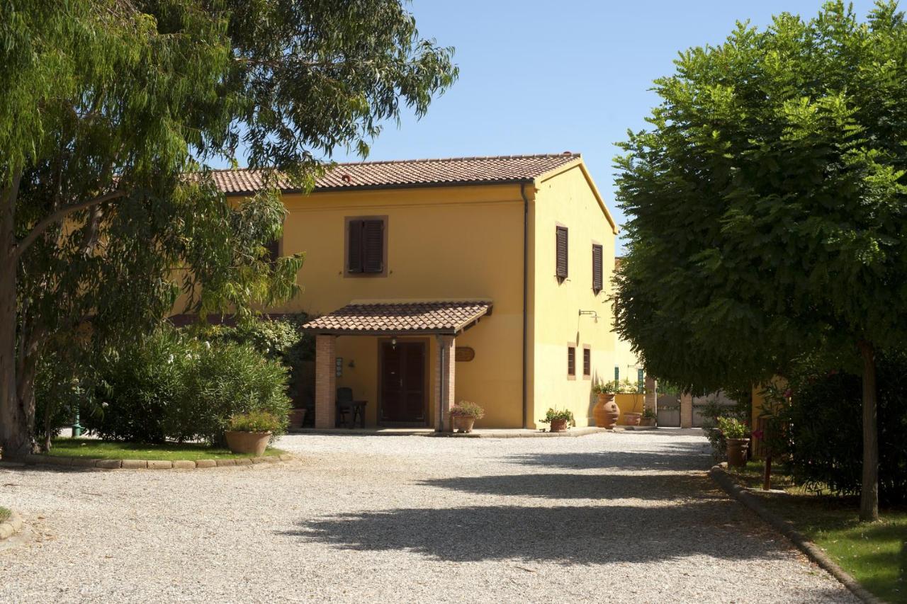 Agriturismo Le Pescine วาดา ภายนอก รูปภาพ