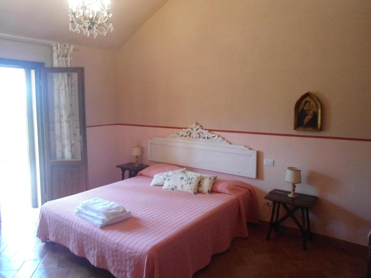 Agriturismo Le Pescine วาดา ภายนอก รูปภาพ
