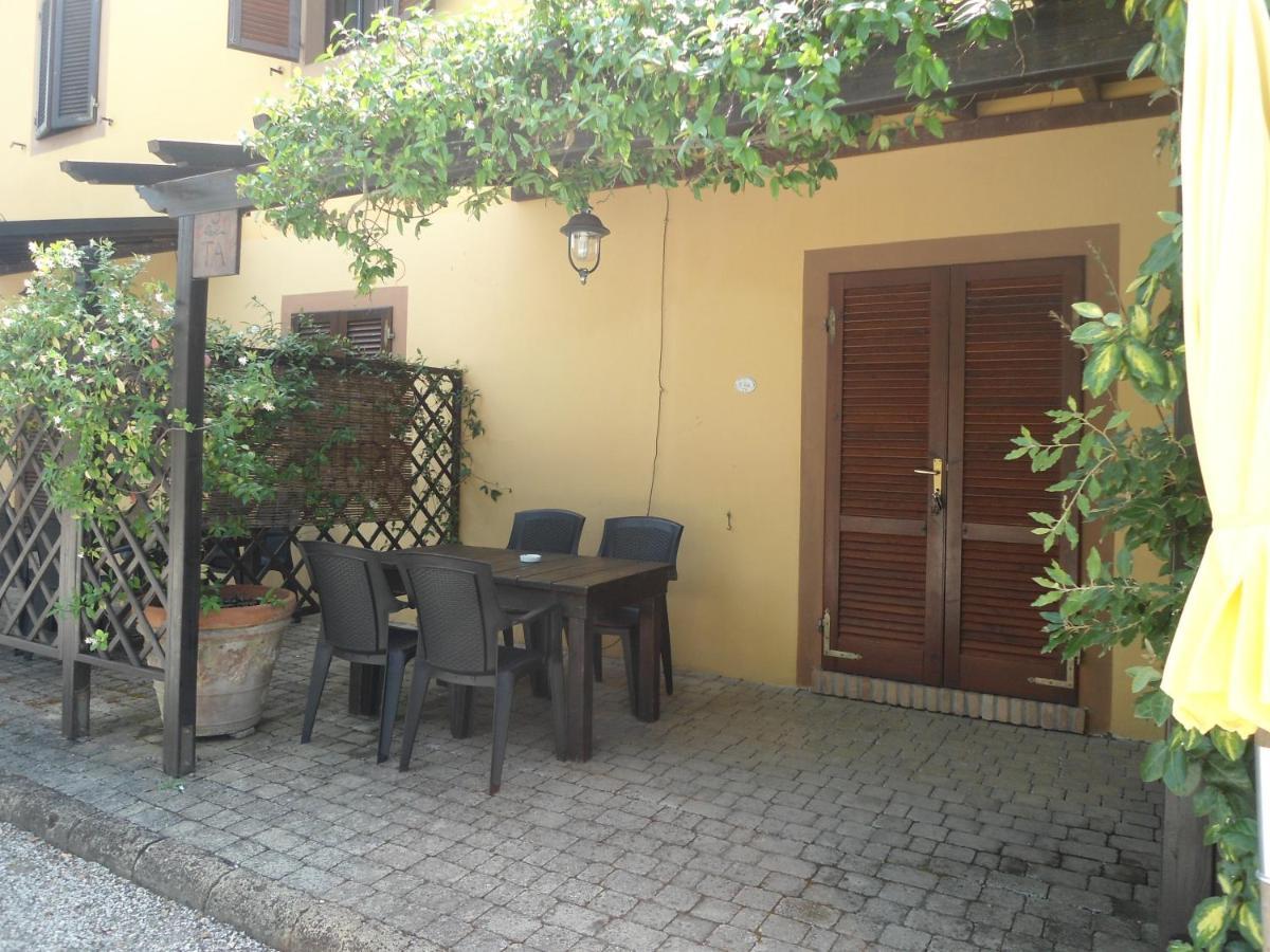 Agriturismo Le Pescine วาดา ภายนอก รูปภาพ